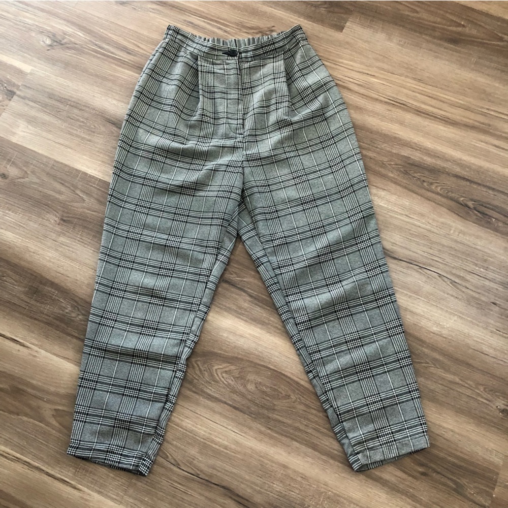 - H&M Divided Glen/Plaid High Waist Tapered Leg Pants Women 6